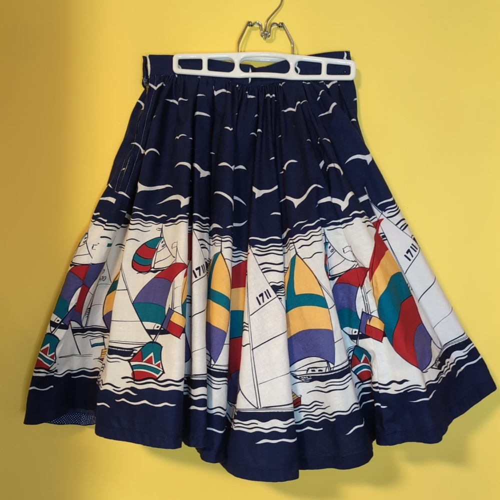 Vintage 70s does 50s Full Circle Skirt Nautical Novelty Print Sailboats